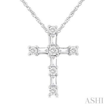 1/20 Ctw Round Cut Diamond Cross Pendant in 10K White Gold with Chain
